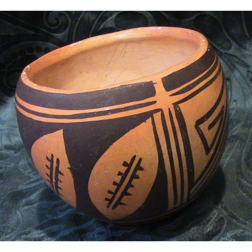 Old Hopi Native American Hand Painted Vessel Jar Bowl Pottery 3.5" T x 4.5" W